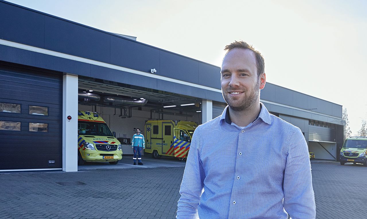 Header Ambulance