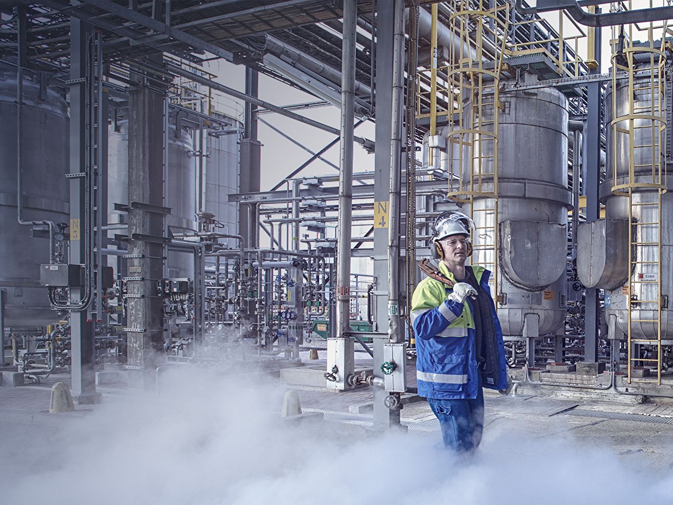 Header industry