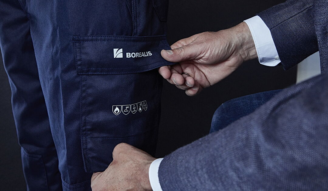 IND-Bart-kleding-product-NEDLIN_BART_251A2615.jpg
